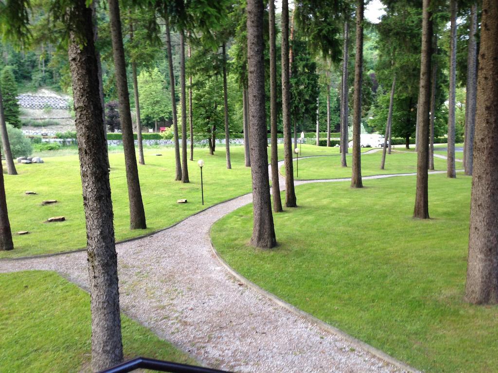 Residenza Finestra Sul Parco Apartment โกมาโนแตร์เม ภายนอก รูปภาพ