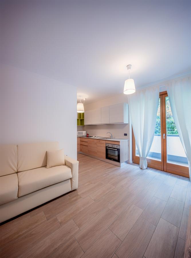 Residenza Finestra Sul Parco Apartment โกมาโนแตร์เม ภายนอก รูปภาพ