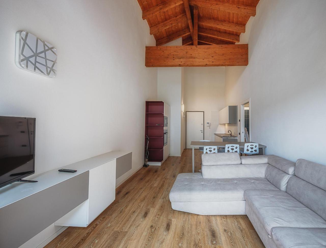 Residenza Finestra Sul Parco Apartment โกมาโนแตร์เม ภายนอก รูปภาพ